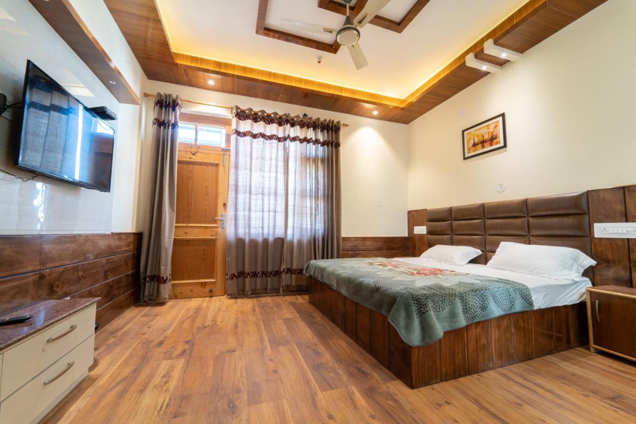 Mathan View Homestay - 3Min Drive To Kullu-Manali Airport Shamshi Zewnętrze zdjęcie